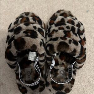 UGG Kids' Fuzzy Leopard Slippers
